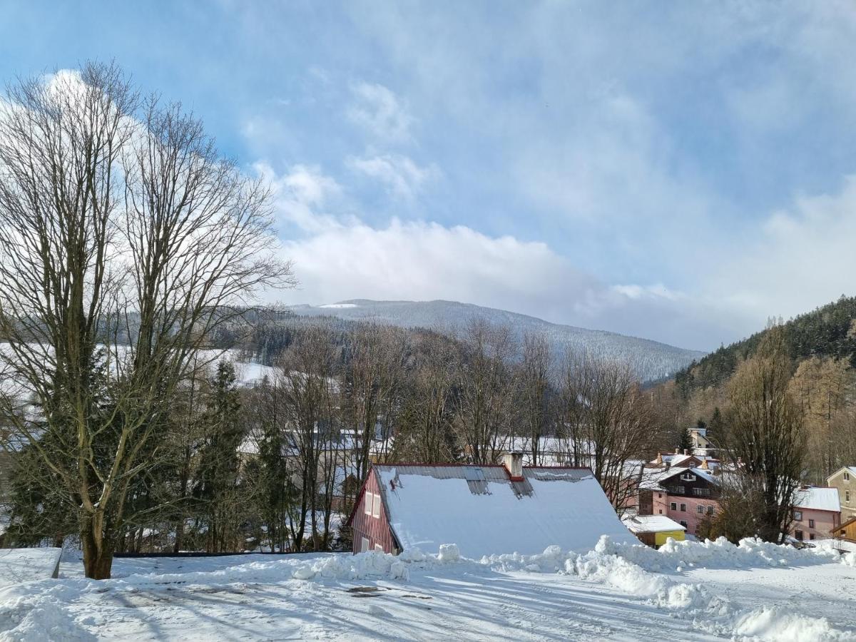 Apartman Utulno: Relax, Sauna A Vyberova Kava Horni Marsov Exterior photo